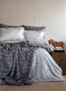 Çift Kişilik Briella Gri Yatak Örtülü Nevresim Set