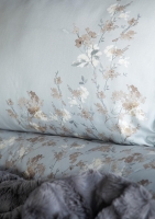 Çift Kişilik Briella Gri Yatak Örtülü Nevresim Set