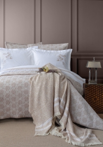 Çift Kişilik Crown Bej Timeless Yatak Örtüsü Nevresim Prime Set