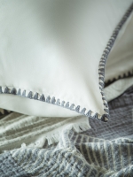 Çift Kişilik June Gri Müslin Yatak Örtülü Nevresimli Pike Takımı